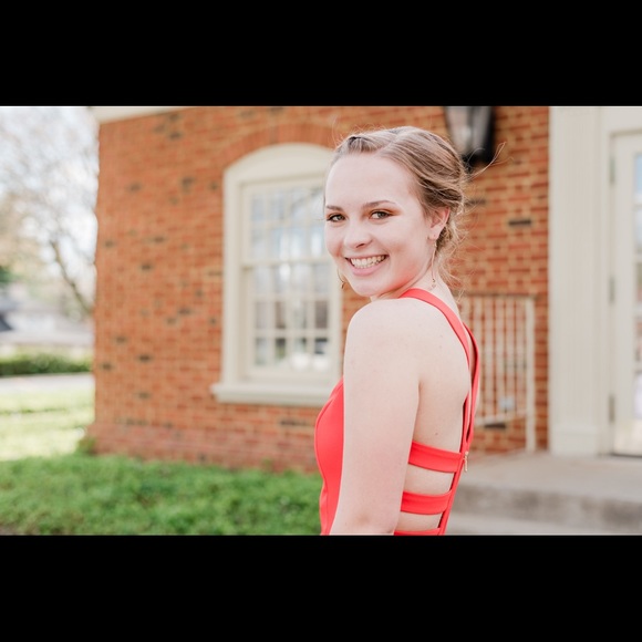 prom dress - Picture 3 of 8